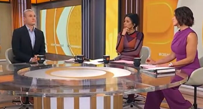 CHANGE: CBS News Reporter Went to the Border and Didn't See a Single Illegal Immigrant or Asylum Seeker (VIDEO) | The Gateway Pundit