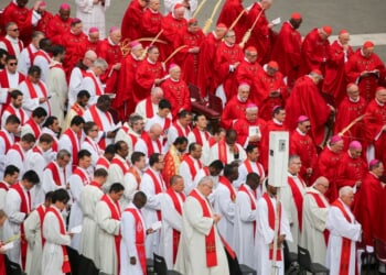 Cardinals suspend beatifications, swear to secrecy – Catholic World Report