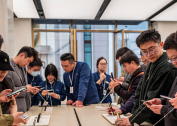 Smartphones, Computers Exempt from Trump Admin's Tariffs on China