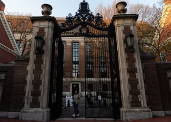 Harvard Law Review Hunts For Leaker in Wake of Free Beacon Report
