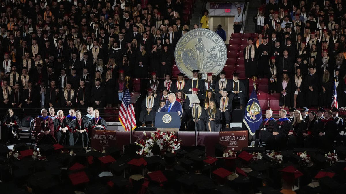 Trump addressing Univ or Alabama