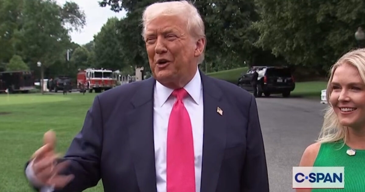 (VIDEO) "YOU MUST BE KIDDING!" Trump Breaks his Poker Face Responding to Reporter Asking if He'll Appoint "Too Late" Jerome Powell for Another Term as Fed Chair: "I Don't Think He Could do a Worse Job." | The Gateway Pundit