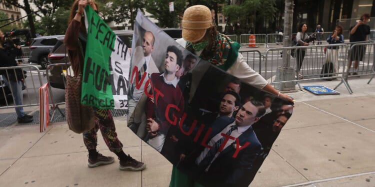 Living in the Gray Zone of Political Violence