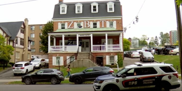 Syracuse Students Charged With Hate Crime for 'Abhorrent' Rosh Hashanah Attack on Jewish Fraternity