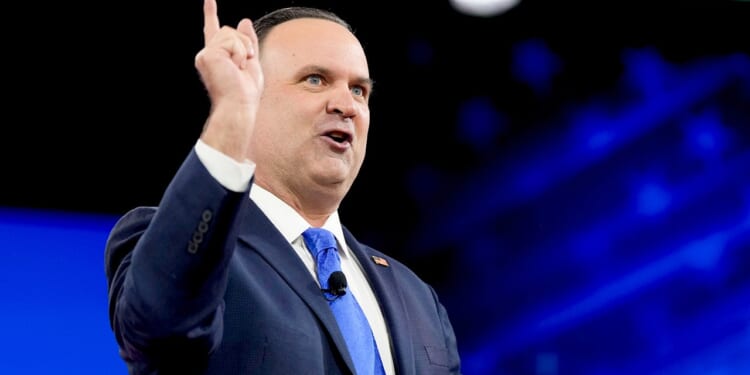 White House deputy chief of staff Dan Scavino gets engaged to Erin Elmore