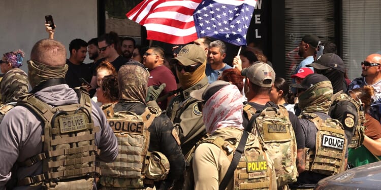 Agent shares 'greatest fears' as Democrats up anti-ICE rhetoric and attacks mount