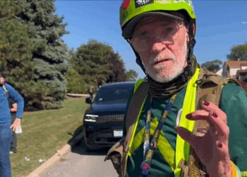 'Shoot ICE!' Leftist agitator forced to answer for apparently violent comments at Illinois protest