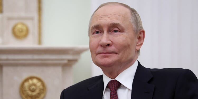 Eastern European leaders urge Trump to keep US troops on NATO flank