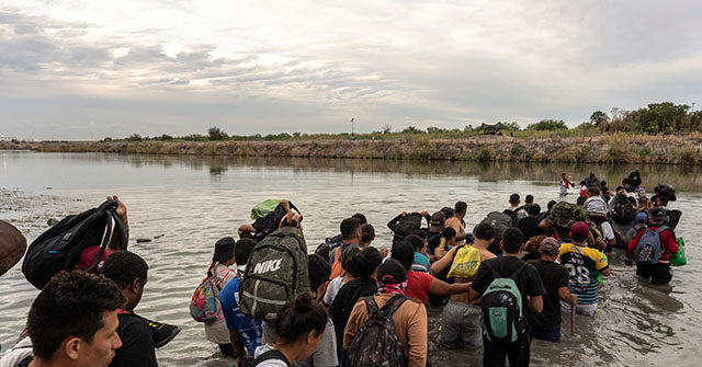 Appeals Court Affirms Trump Can End Protected Status for 430,000 Migrants