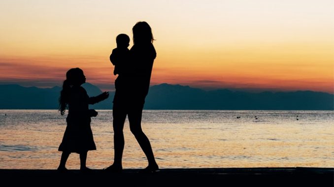 motherchildrenbeach