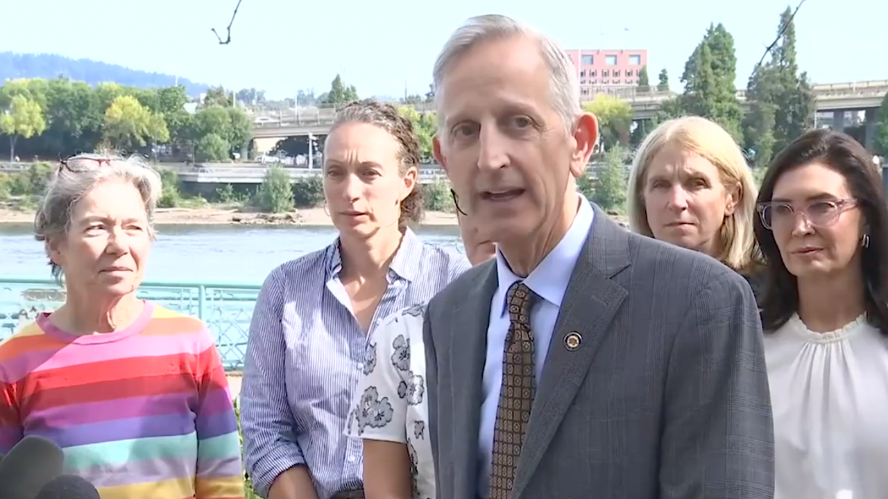 Portland mayor rejects Trump's plan to send federal troops to city