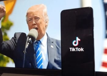 trump-signs-executive-order-rescuing-tiktok-in-the-u.s.-14-billion-sale-to-american-investors-like-oracle-and-silver-lake