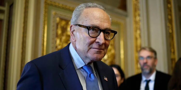 Senate Democrats block GOP bill, extending government shutdown over ObamaCare fight