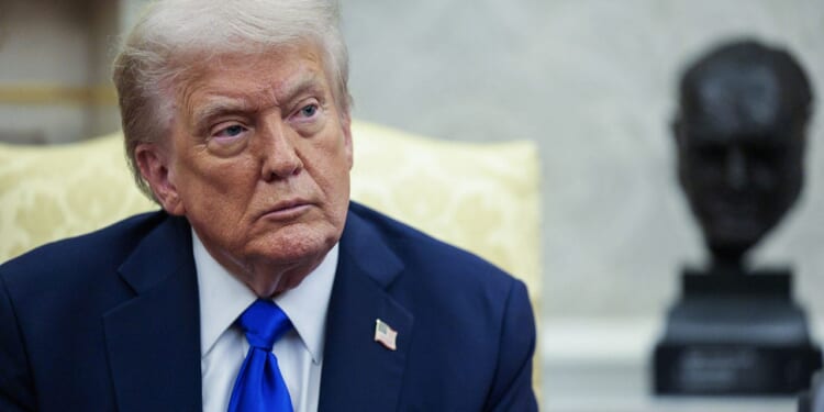 Trump to undergo routine medical exam at Walter Reed hospital on Friday