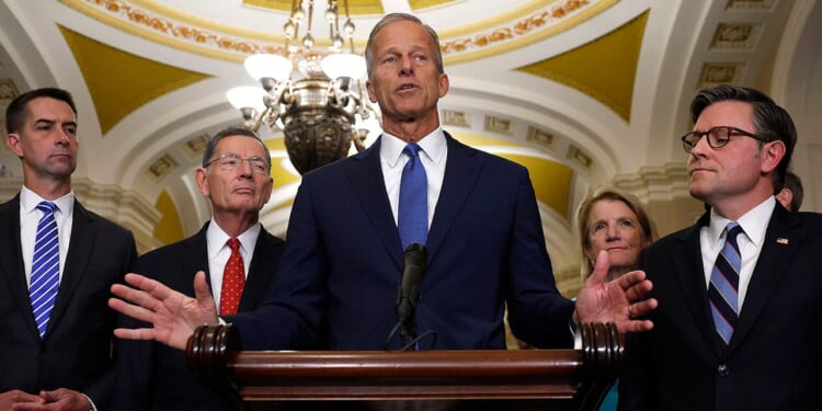 Republicans refuse 'nuclear option' despite Democrat resistance to end shutdown
