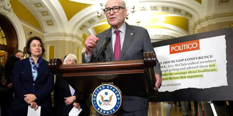 Fox News Politics Newsletter: Shutdown continues as White House slams Democrats