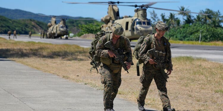 GOP veterans urge Senate Democrats to end shutdown for troops