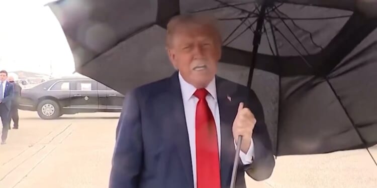 WATCH: Trump Speaks to Reporters While Departing for Middle East to Sign Historic Peace Deal | The Gateway Pundit