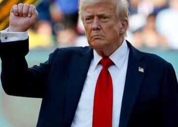 New poll shows Trump is beating Obama and Bush, winning over Americans