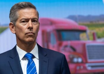 Duffy cracks down on English standards for truck drivers