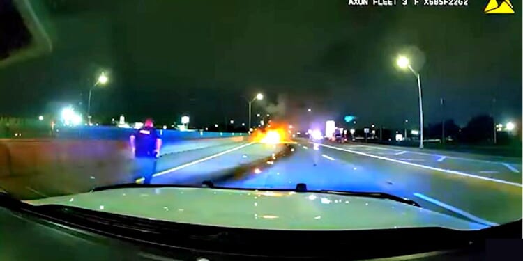 WATCH: Hero Texas Cop Pulls Young Woman from Burning Car After Suspected DUI Accident | The Gateway Pundit