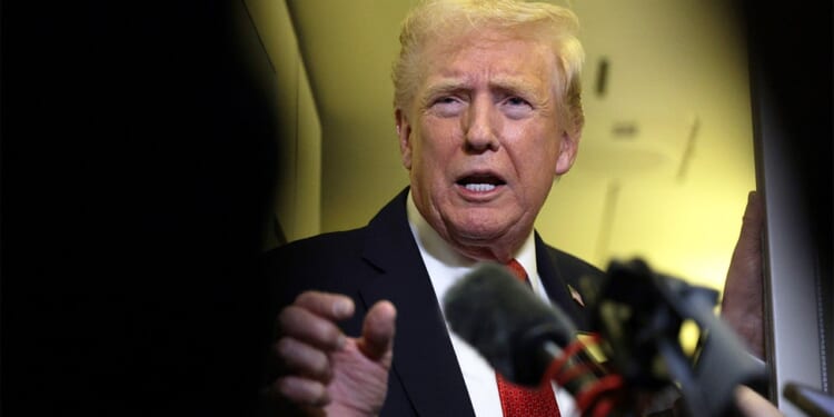 Trump doubles down on Colombia crackdown, threatens to cut all funding