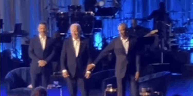 Hunter Biden furious at Obama for guiding father offstage at fundraiser