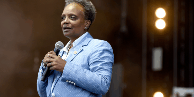 Bondi puts ex-Chicago Mayor Lori Lightfoot on notice over ICE comments