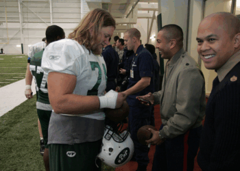 Former NY Jets Star Nick Mangold Dies at 41 | The Gateway Pundit