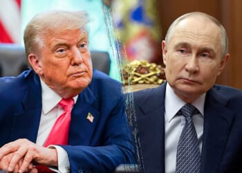 Trump warns Putin on Air Force One about US nuclear submarine off Russia