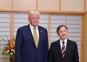 Trump meets Japan's emperor and prime minister ahead of Xi Jinping summit
