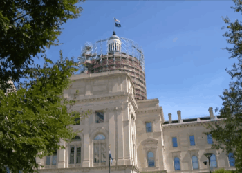 Indiana Governor Calls Special Session To Redraw Congressional Maps