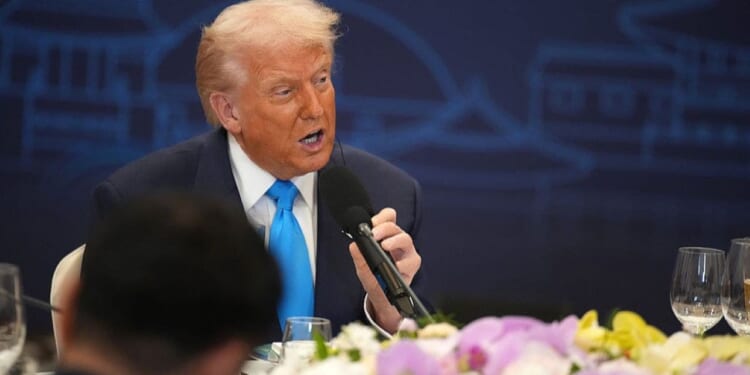 Trump says Xi Jinping meeting will last 3-4 hours at South Korea dinner