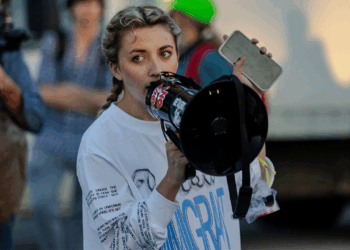 Democratic candidate Katherine Abughazaleh indicted over ICE protest