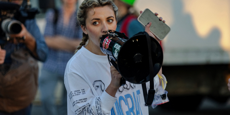 Conservatives rip Gen Z House candidate's First Amendment claim after federal indictment