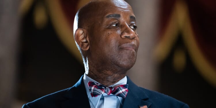 Senate chaplain delivers fiery prayers during government shutdown