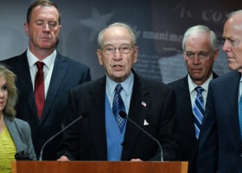 Verizon complied with Jack Smith subpoenas while AT&T refused records