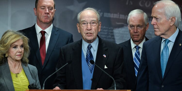 Verizon complied with Jack Smith subpoenas while AT&T refused records