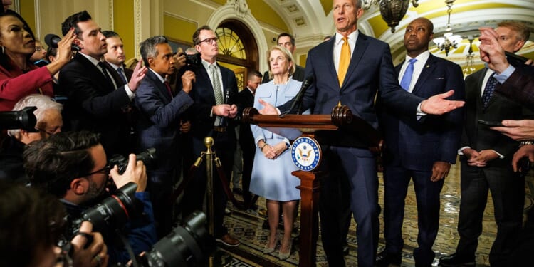 Senate Republicans resist piecemeal funding bills during 29-day shutdown