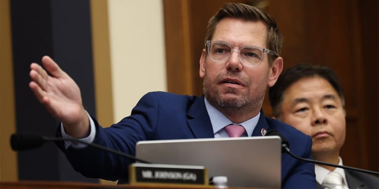 ‘Bizarre inconsistency’: Expert sounds alarm over Swalwell campaign's payment descriptions
