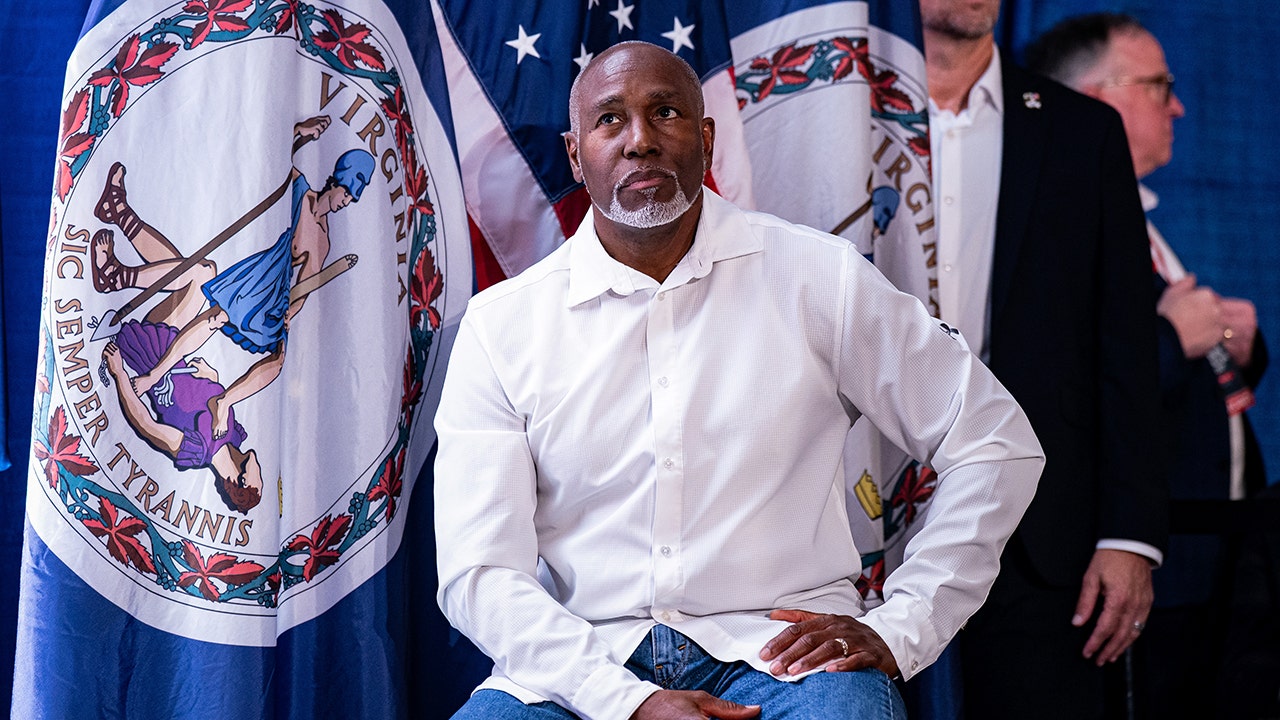 Virginia second gentleman rallies for GOP as wife stuck in redistricting