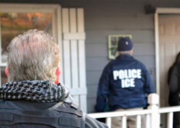 AG Pam Bondi Warns Pelosi, Democrats for Threatening ICE Officers