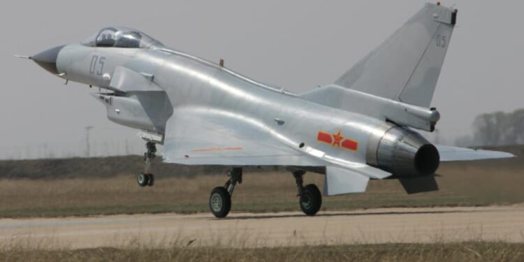 A J-10 powered by an AL-31FN turbofan engine