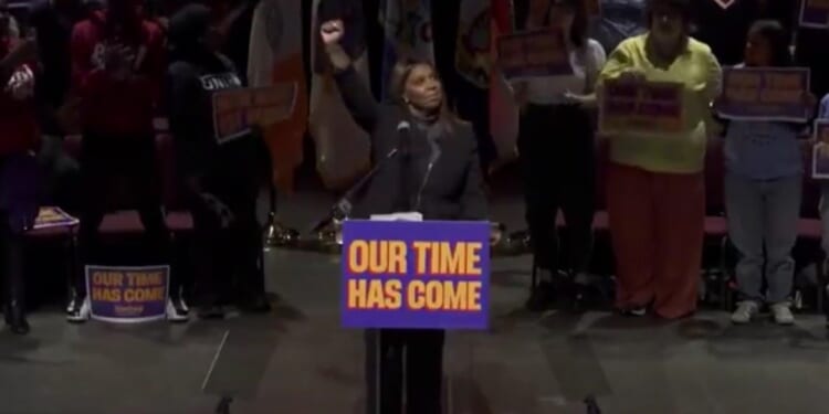 Big Tish Raises Her Fist and Lashes Out at Trump in First Public Appearance Since Federal Indictment (VIDEO) | The Gateway Pundit