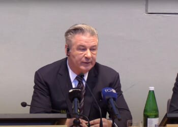 DEVELOPING: Alec Baldwin and His Brother Crash SUV Into Tree in the Hamptons | The Gateway Pundit