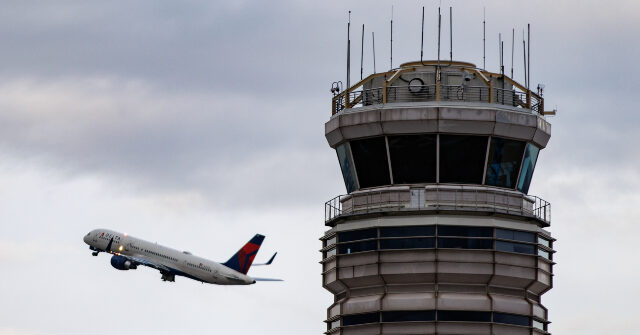 Delta and United Airlines Call on Congress to Reopen the Government with a Clean CR
