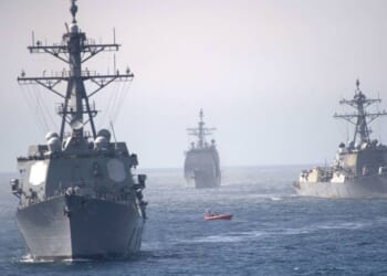 la-diplomacia-de-las-caoneras-el-poder-naval-estadounidense-la-historia-hemisfrica-y-el-factor-chino-en-el-enfrentamiento-con-venezuela