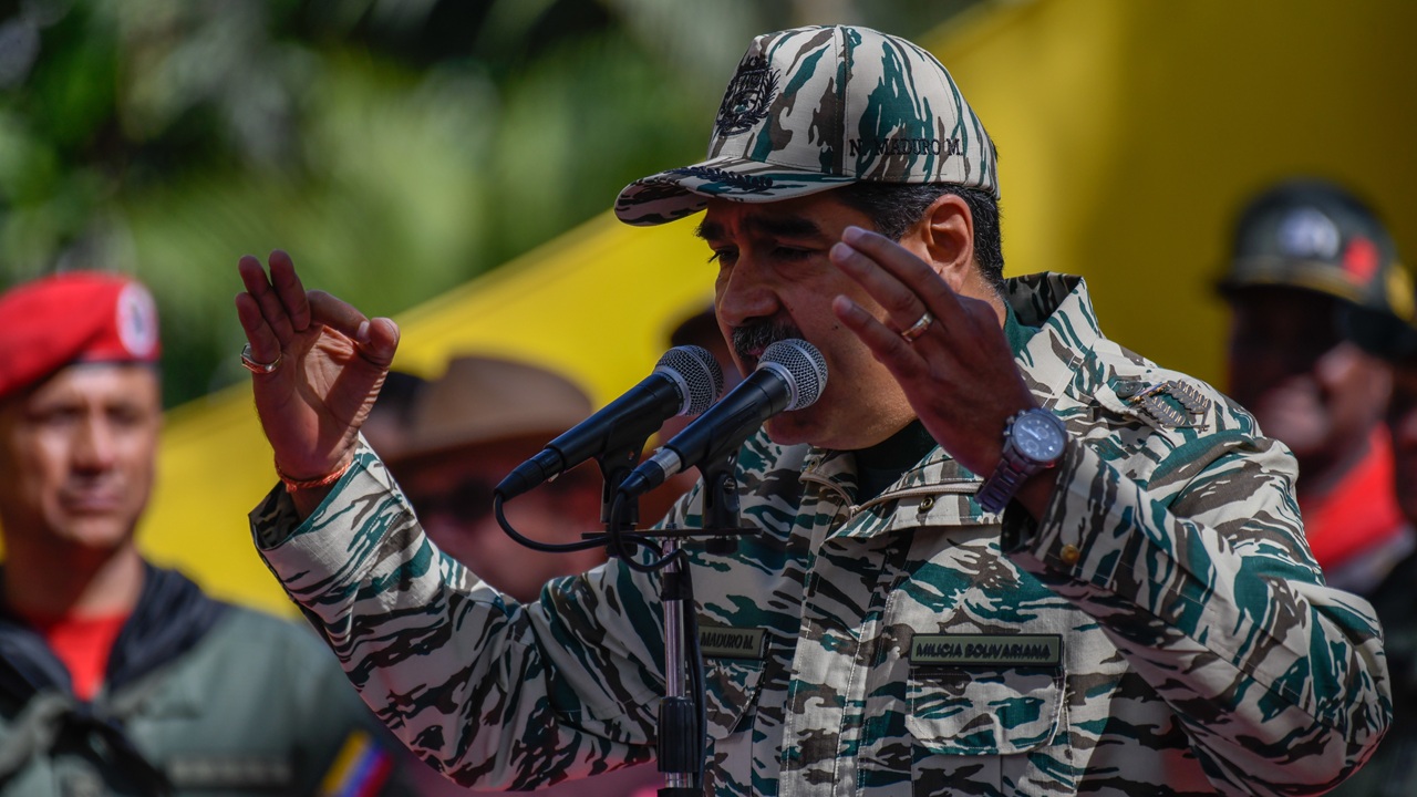 Nicolas Maduro giving a speech.