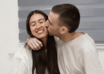 Israeli Hostages Reunite with Families