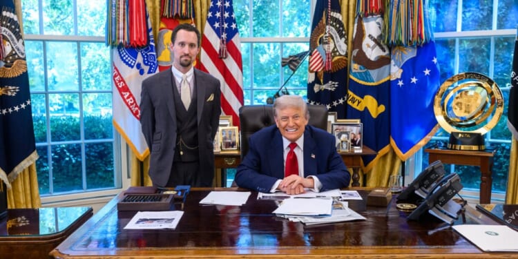 JUST IN: White House Withdraws Brilliant Economist Dr. EJ Antoni's Nomination as Bureau of Labor Statistics Commissioner | The Gateway Pundit